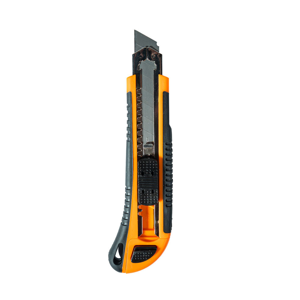 CUTTER PROFESIONAL 18MM - LUSQTOFF